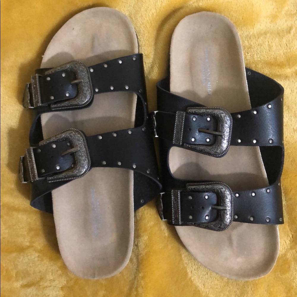 American Eagle sandals